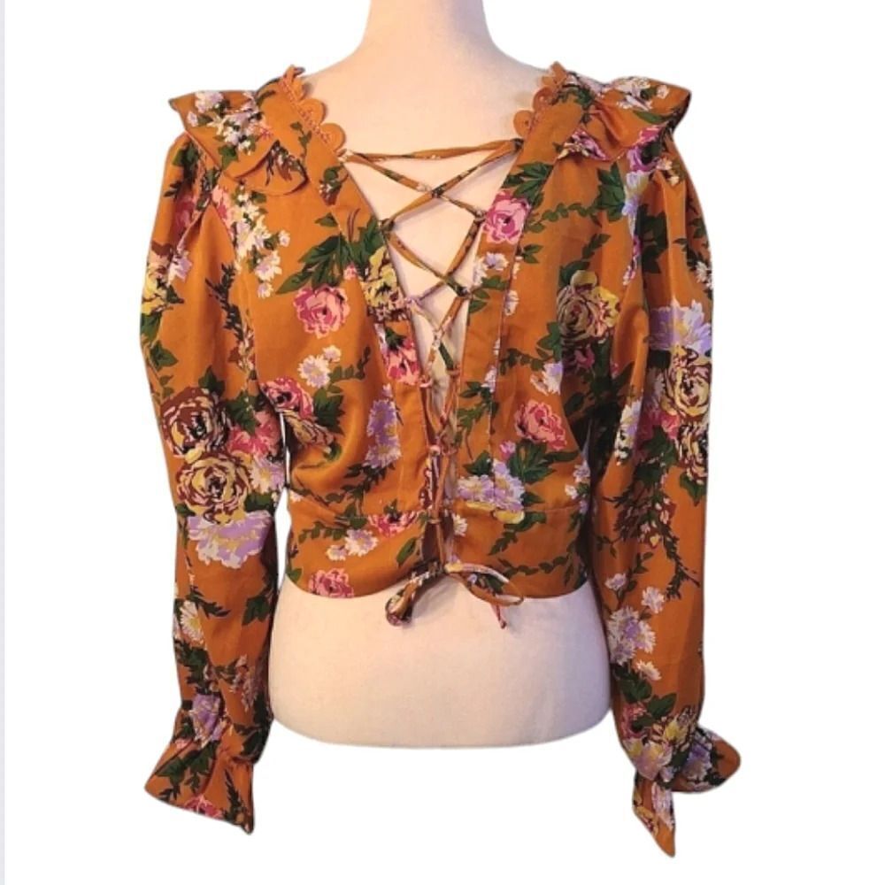 Milk & Honey Rustic Floral Lace Up Ruffled Long Sleeve Crop Blouse Large NWOT - Picture 10 of 15